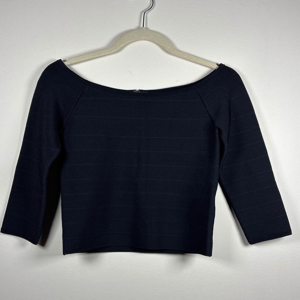 Guess Crop Top M  3/4 Sleeve black NEW minimalist clean girl luxury